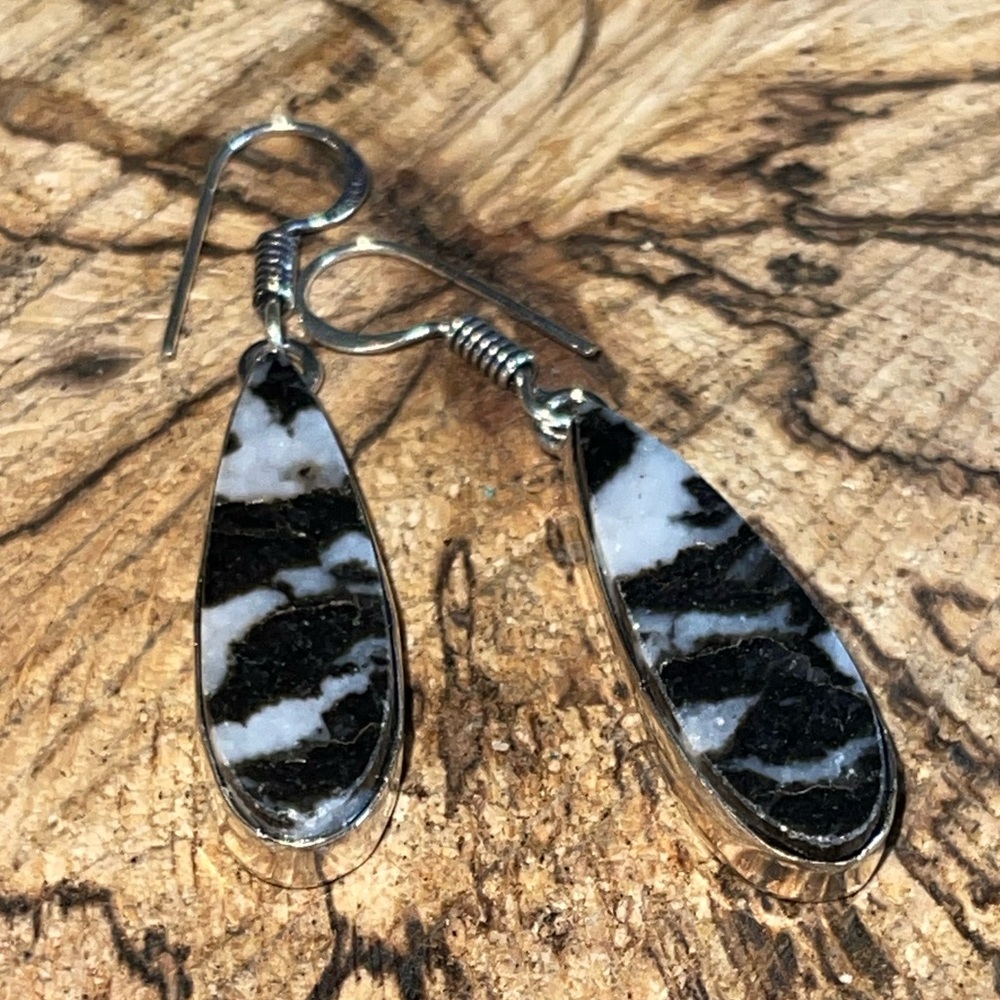 White Buffalo Turquoise Earrings 1 7/8” - Picture 13 of 14